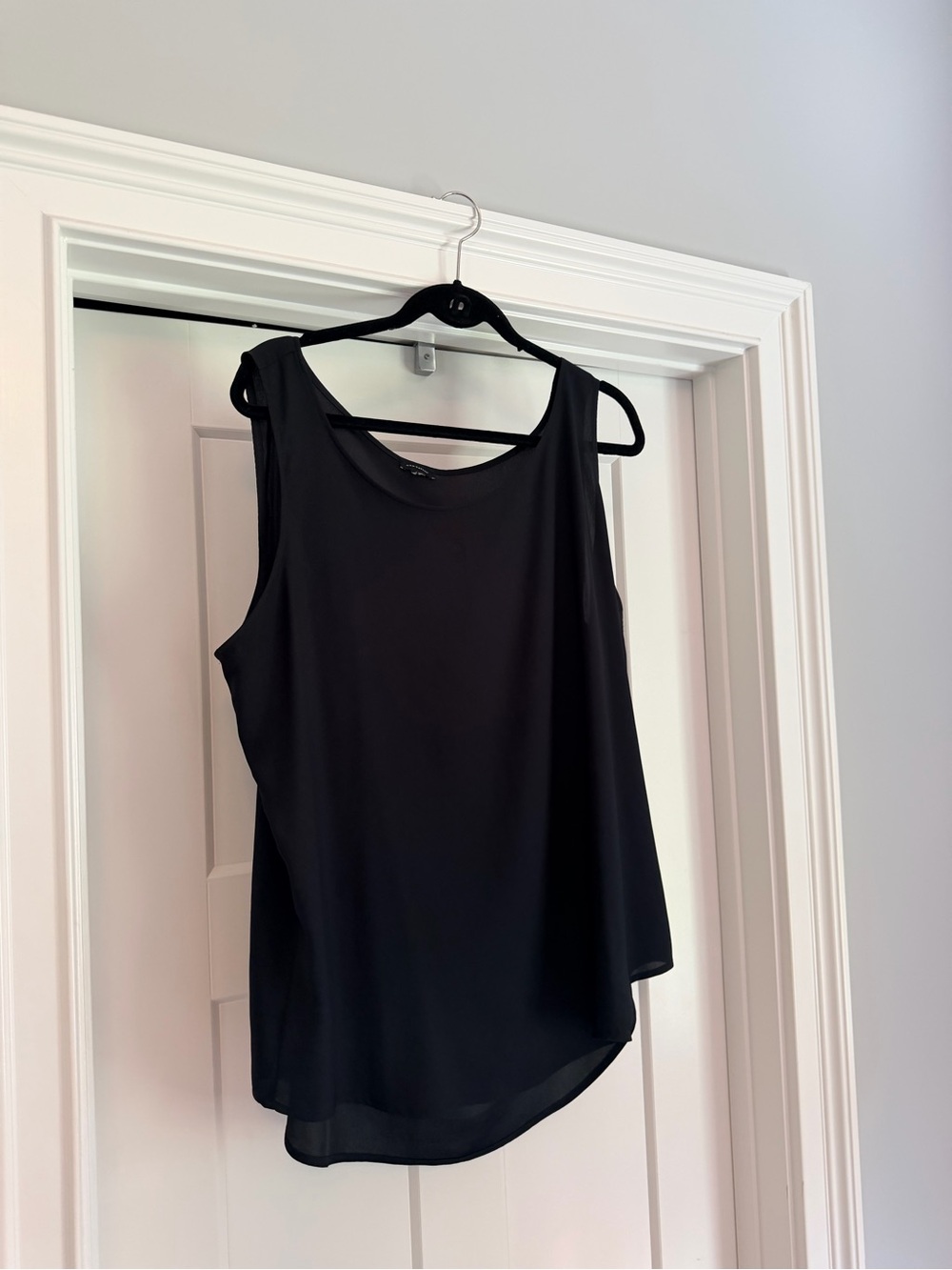 Ann Taylor Black Chiffon Layered Scoop Neck Tank